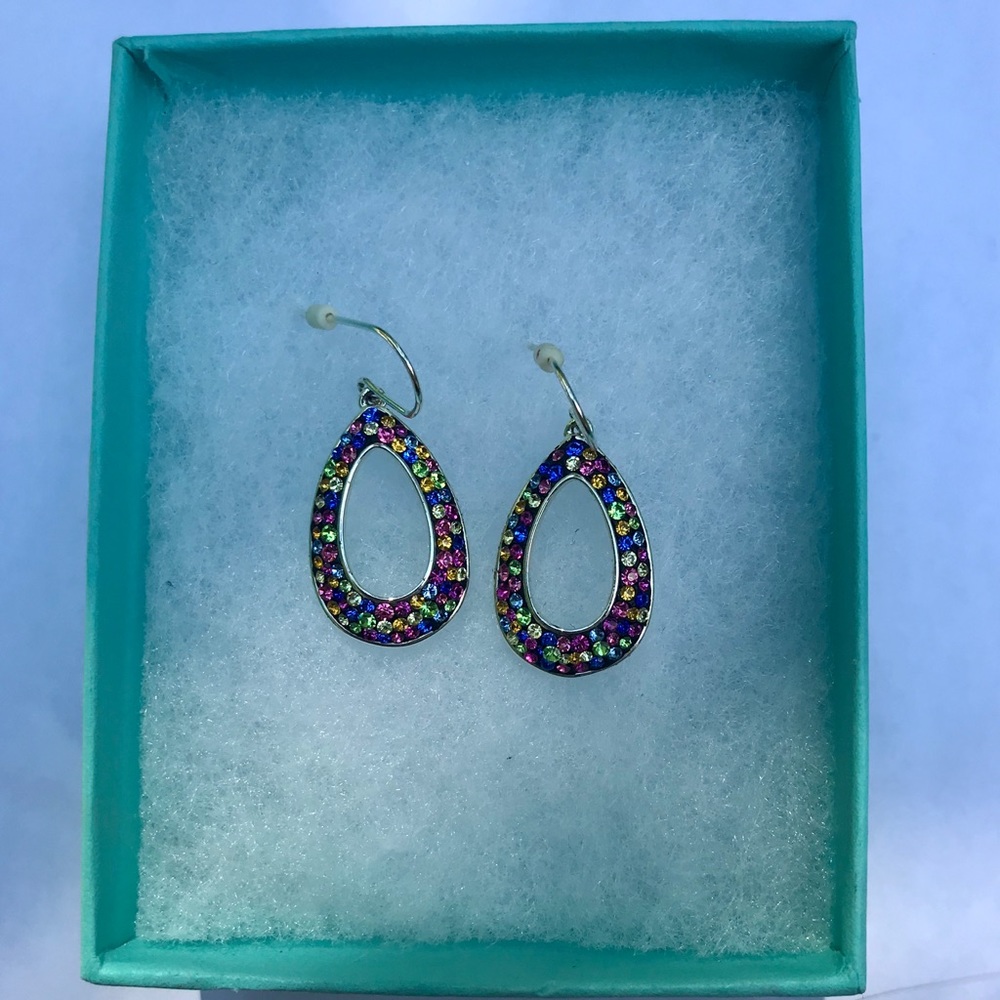 ✨3 for $30✨// Earrings - Picture 2 of 7
